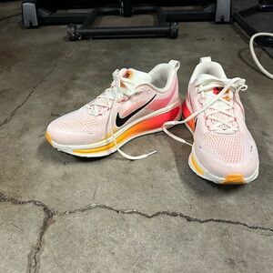 Nike Women's Vomeros